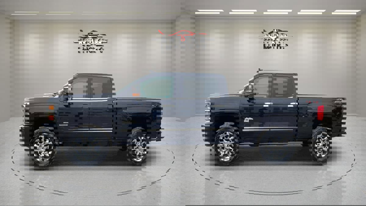 Used 2016 Chevrolet Silverado 2500 High Country w/ Duramax Plus Package image 2