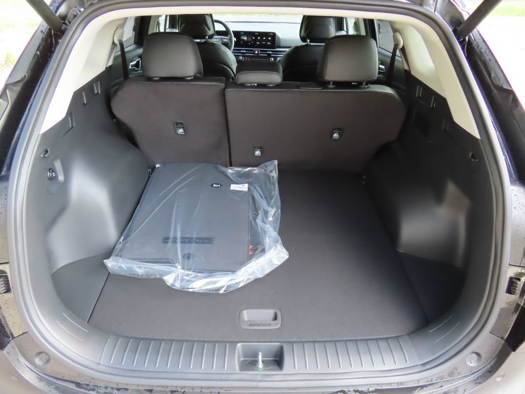 New 2026 Kia Sportage EX w/ EX Panorama Roof Package FWD image 18