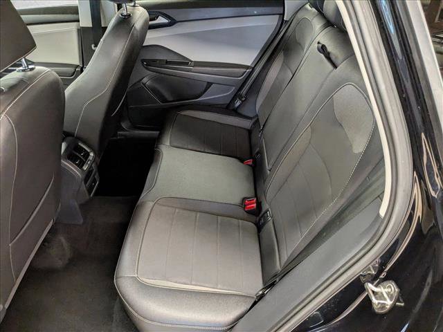 Used 2024 Volkswagen Taos SE image 22