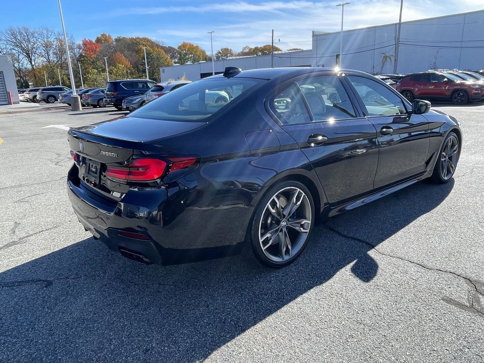 Used 2023 BMW M550i xDrive w/ Executive Package image 8