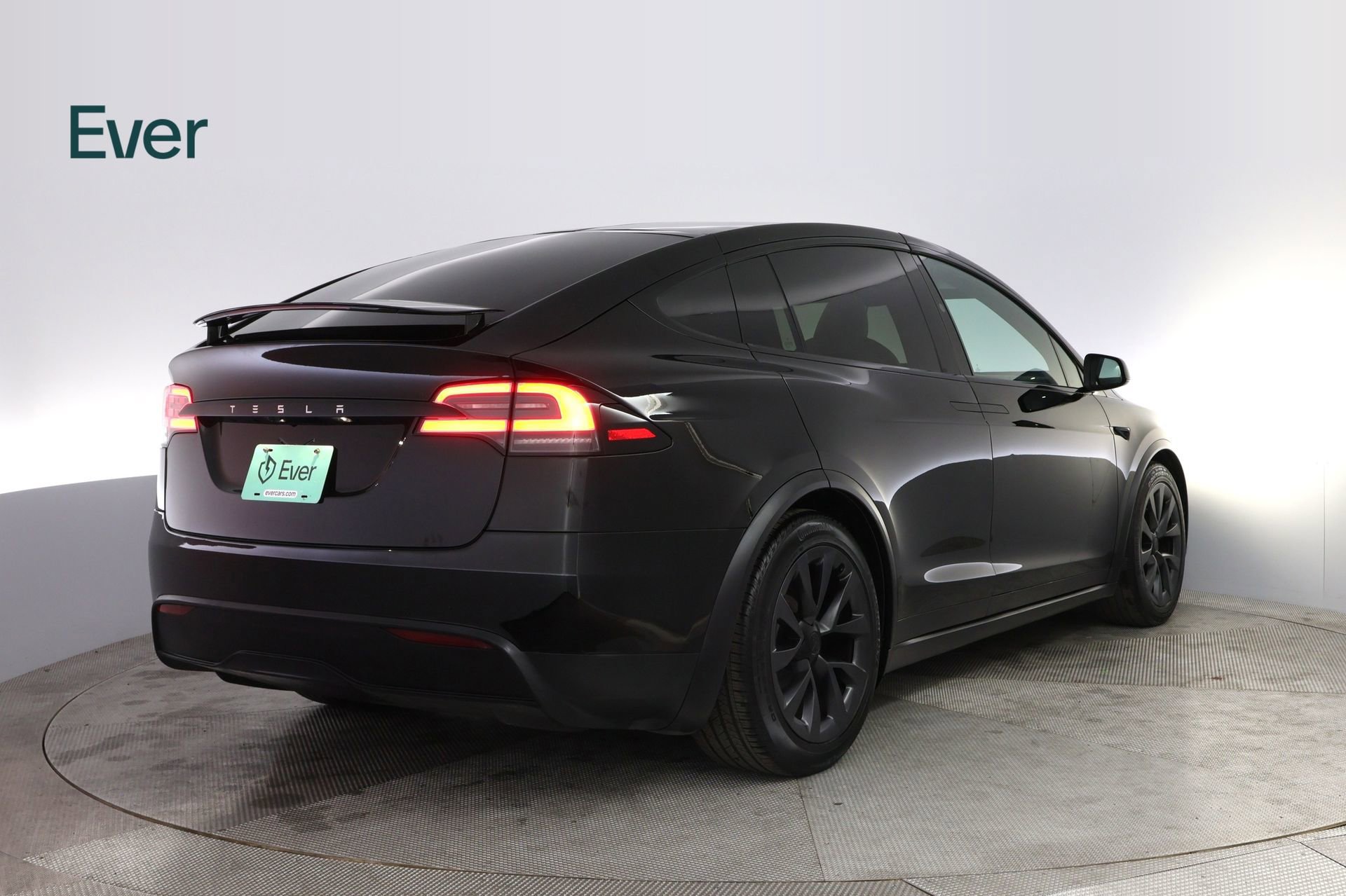 Used 2023 Tesla Model X image 3
