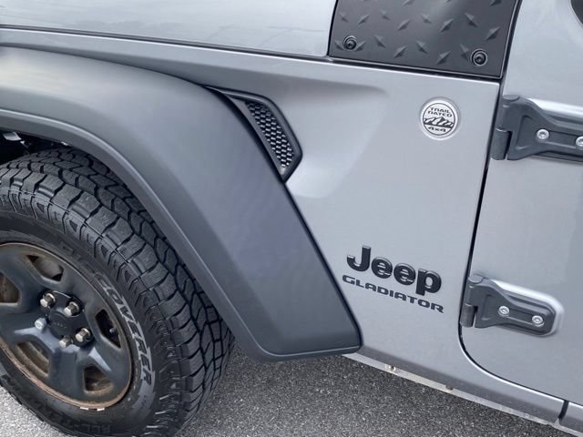 Used 2021 Jeep Gladiator Sport AWD/4WD image 22