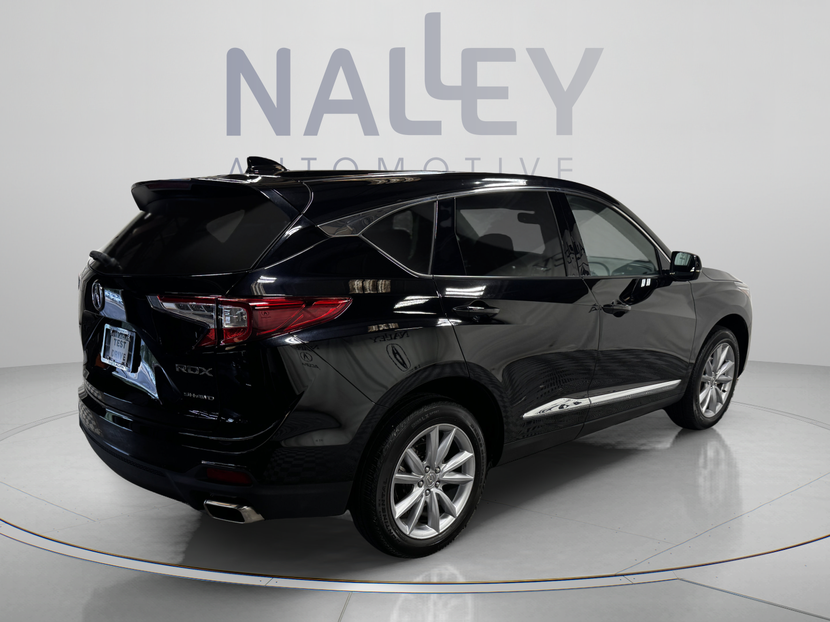 Used 2024 Acura RDX SH-AWD image 5