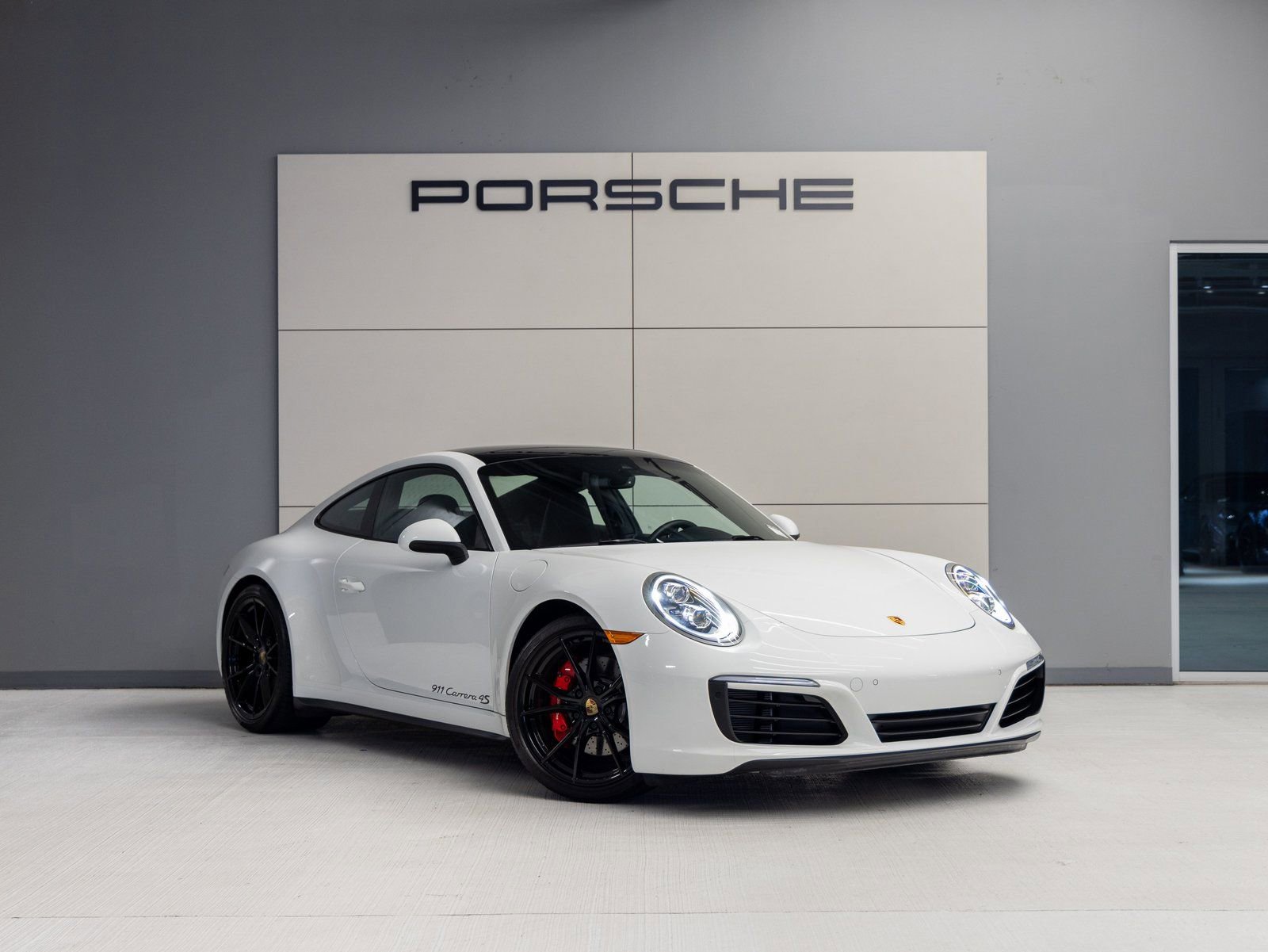 Certified 2019 Porsche 911 Carrera 4S image 9