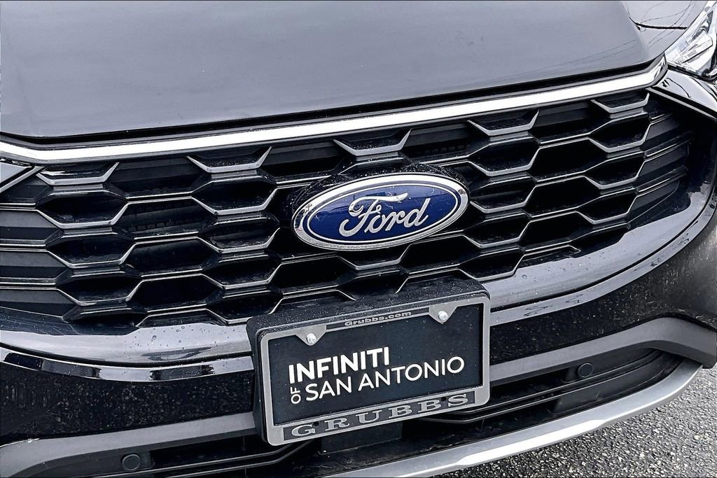 Used 2025 Ford Escape ST-Line AWD/4WD image 38