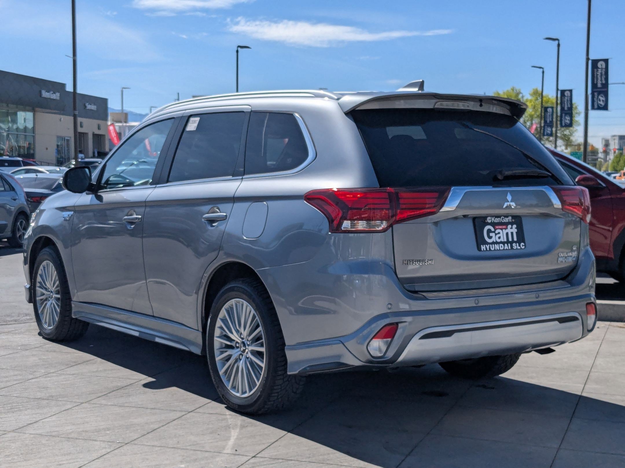 Used 2019 Mitsubishi Outlander SEL image 7