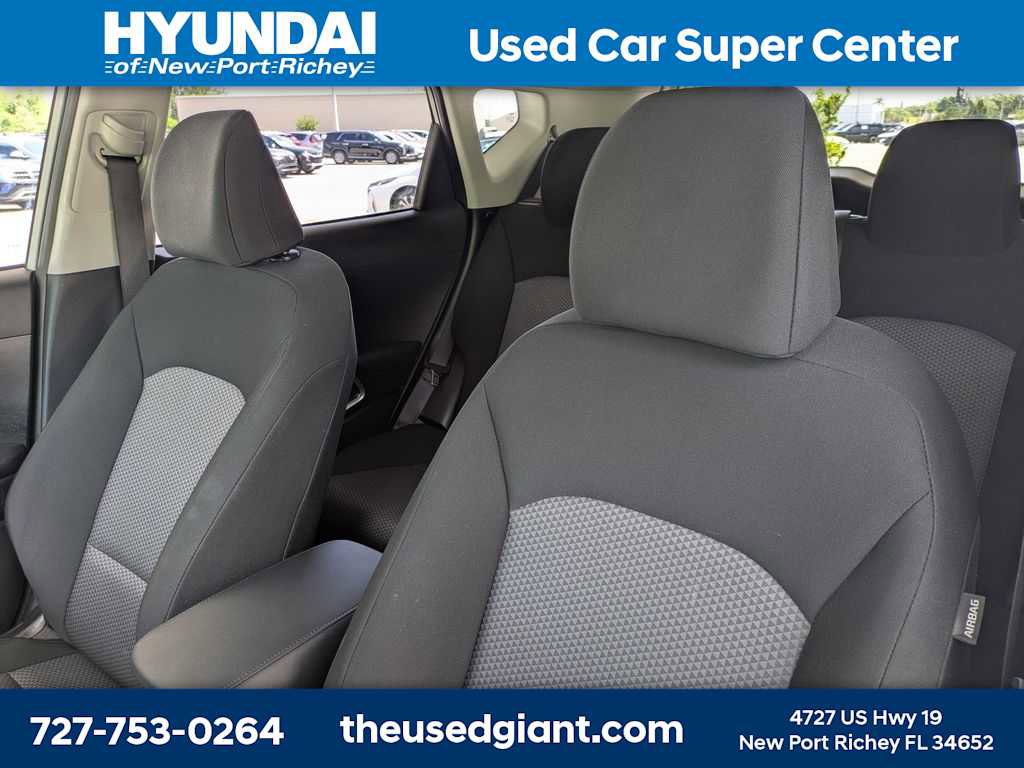 Used 2024 Kia Soul LX w/ Option Group 015 image 7