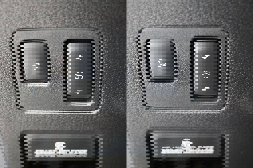 Used 2021 Ford F450 Platinum w/ FX4 Off-Road Package image 41