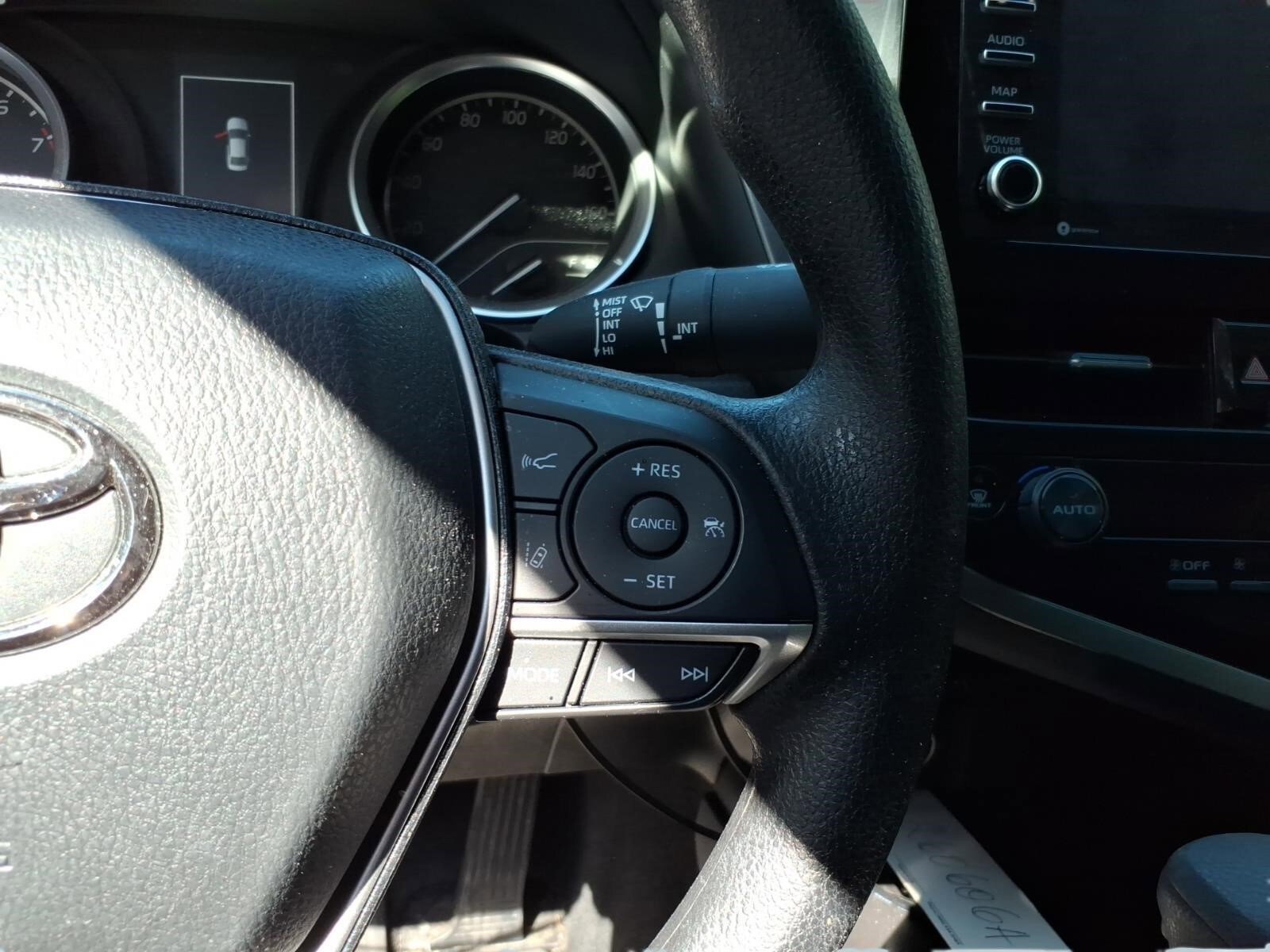 Used 2024 Toyota Camry LE FWD image 13