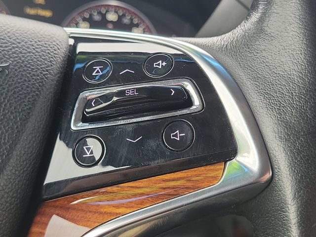 Used 2015 Cadillac Escalade Luxury AWD/4WD image 17