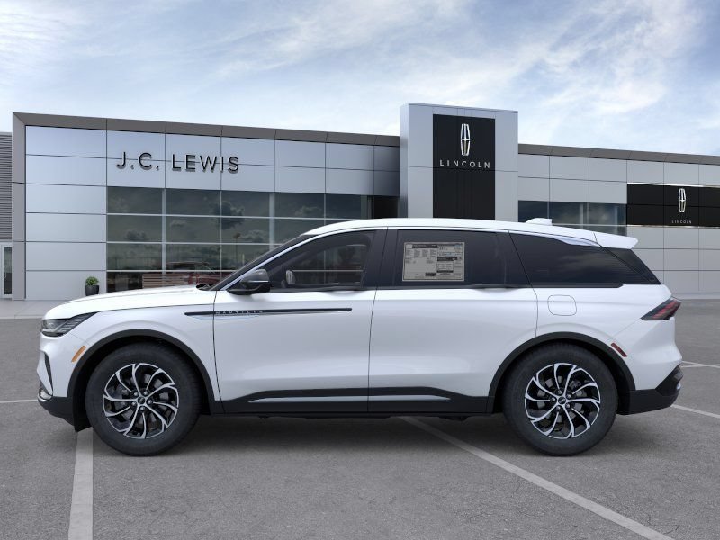 New 2026 Lincoln Nautilus Premier AWD/4WD image 4