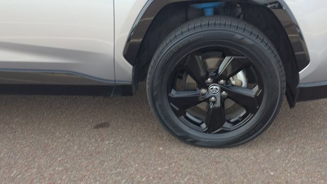 Used 2021 Toyota RAV4 XSE AWD/4WD image 33