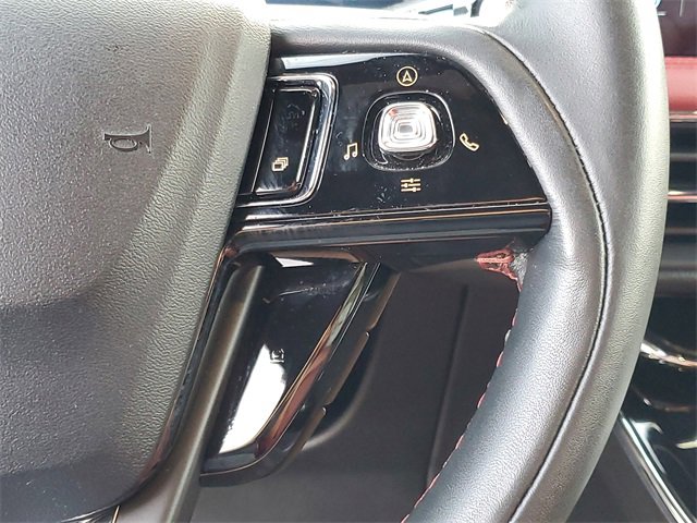 Used 2024 Lincoln Corsair Reserve w/ Rear Removable Package Tray image 29