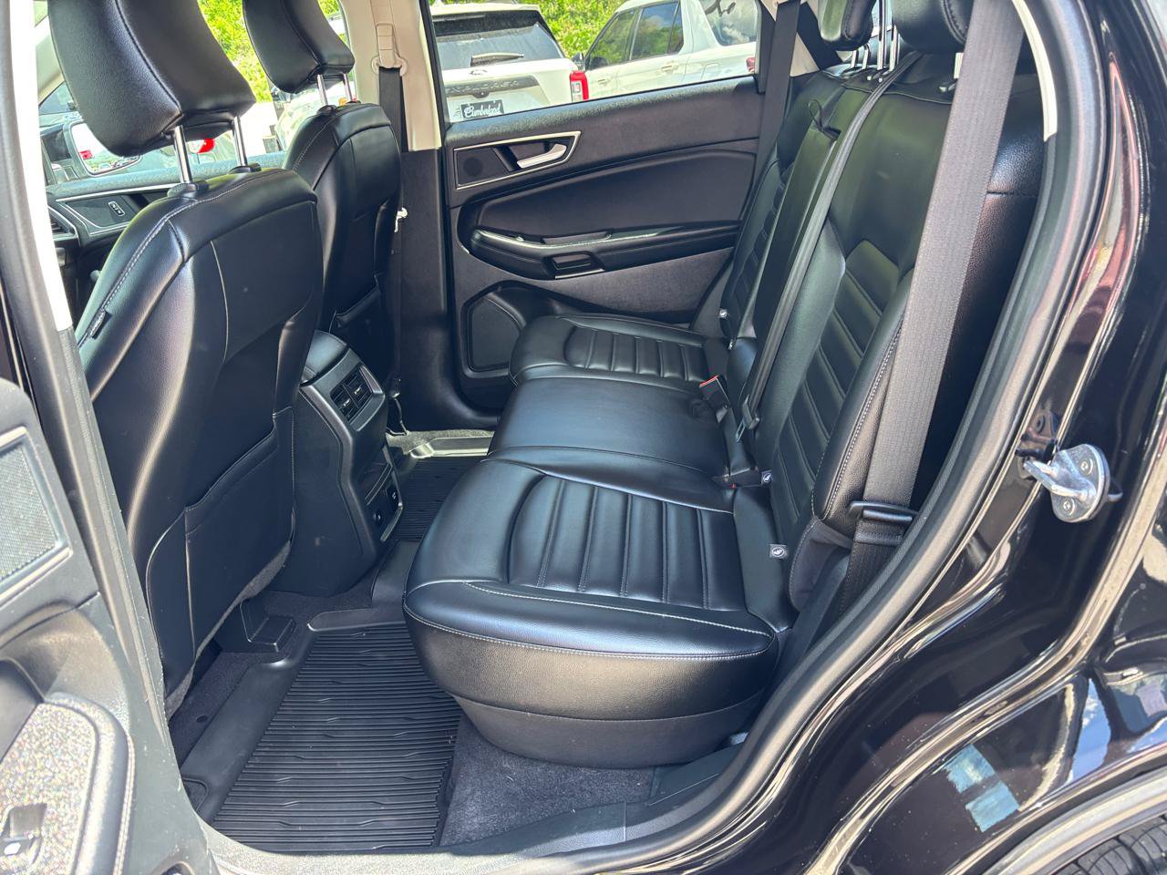 Used 2024 Ford Edge SEL w/ Convenience Package AWD/4WD image 11