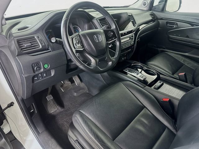 Certified 2022 Honda Pilot Touring image 24