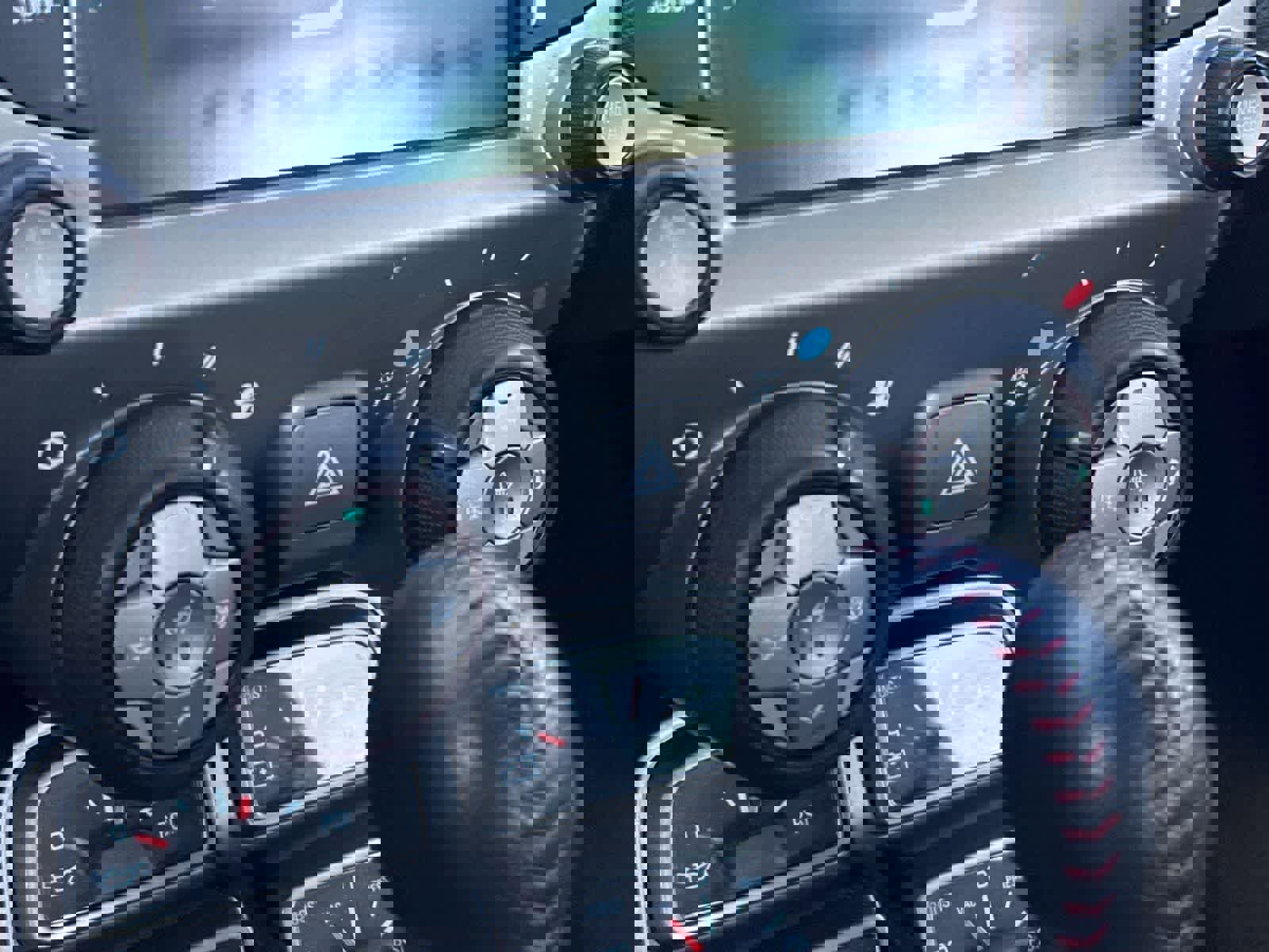 Used 2013 Chevrolet Camaro ZL1 image 23