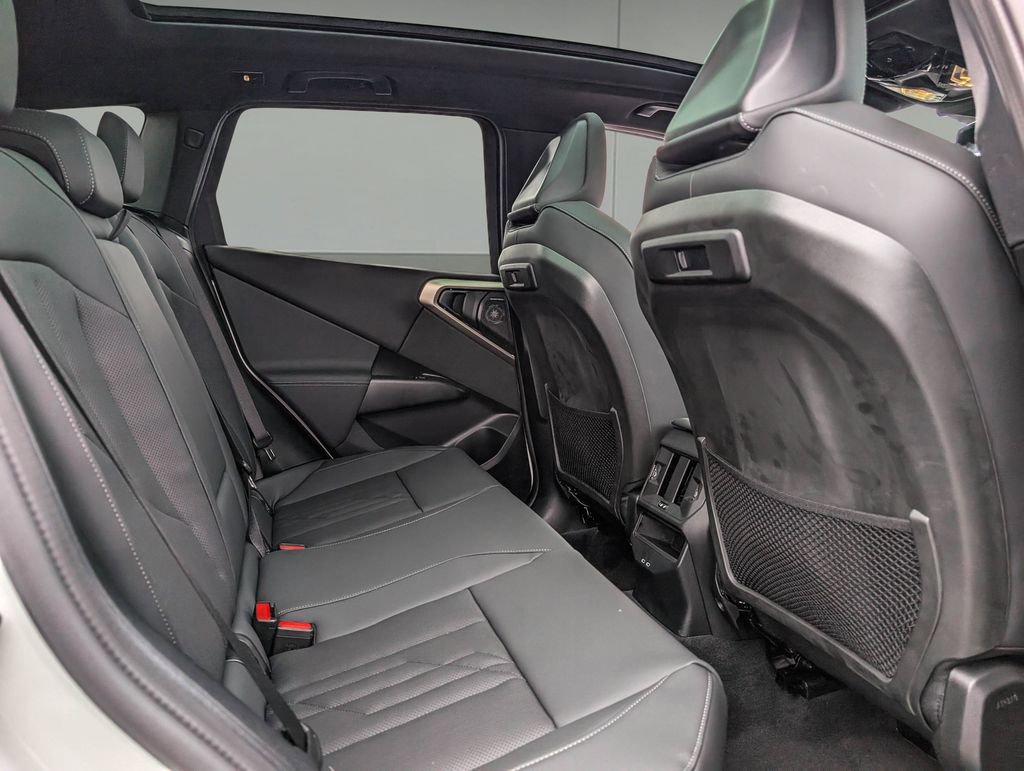 New 2025 BMW X3 xDrive30i w/ Convenience Package image 20