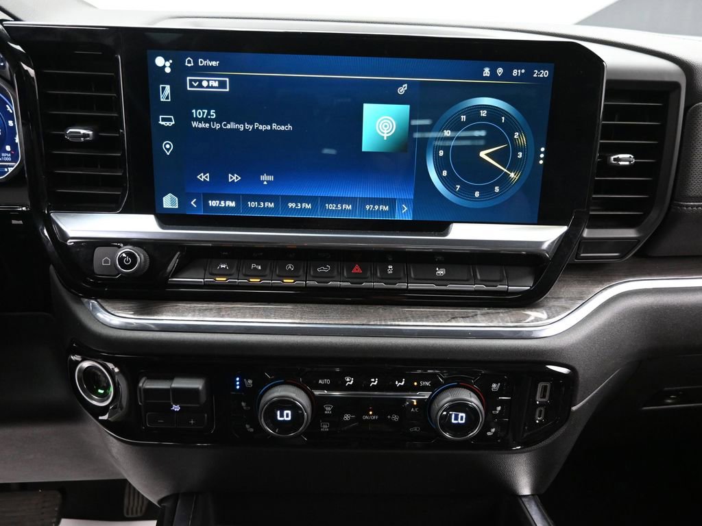 Used 2023 Chevrolet Silverado 1500 LTZ AWD/4WD image 14