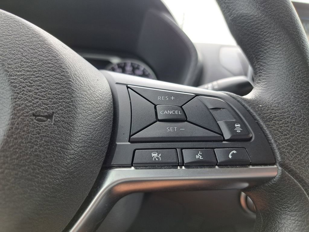 Used 2024 Nissan Sentra SV image 11