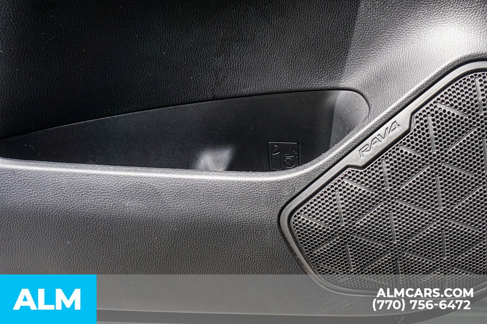 Used 2023 Toyota RAV4 XLE Premium FWD image 58