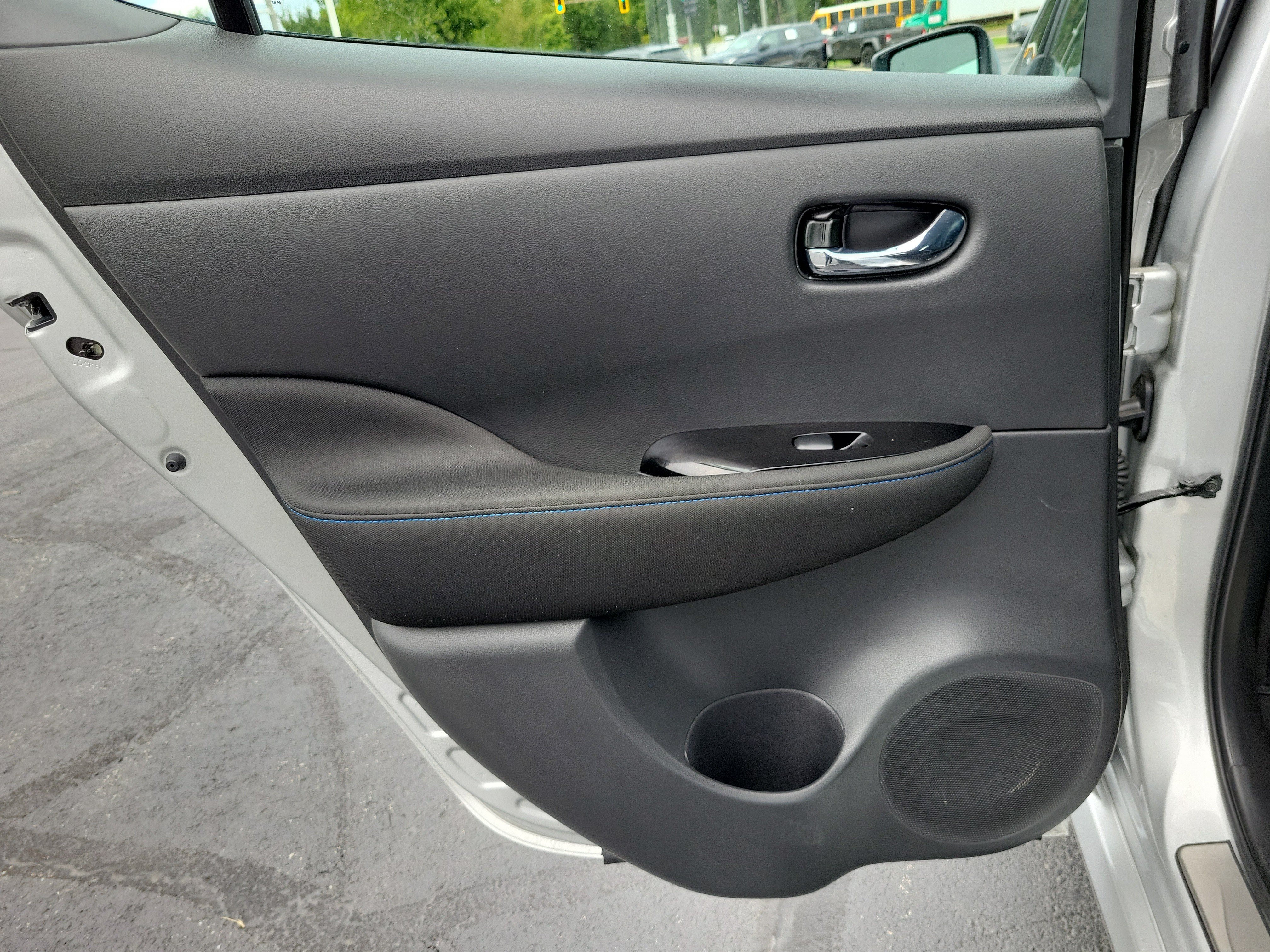 Used 2024 Nissan Leaf SV Plus FWD image 11