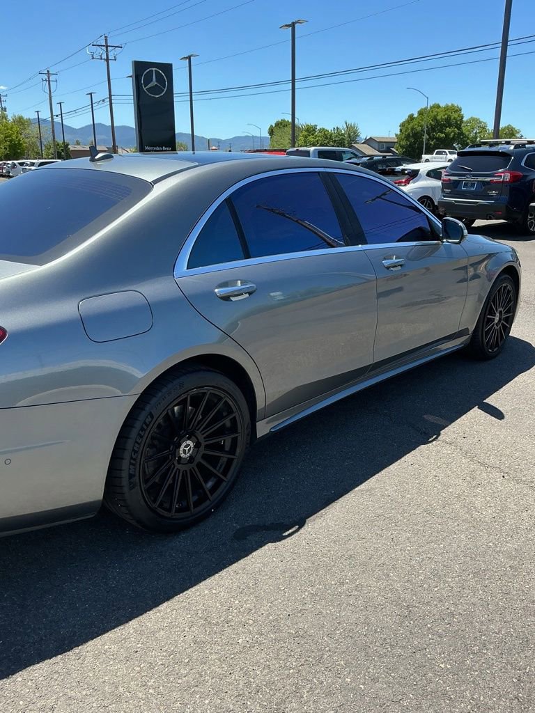Used 2019 Mercedes-Benz S 560 Sedan image 38