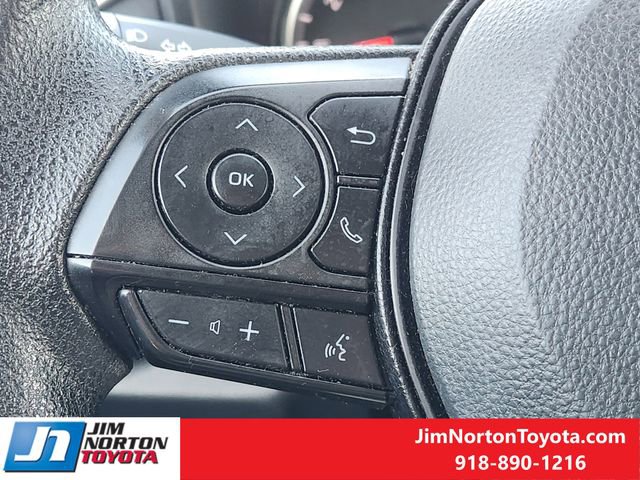 Used 2022 Toyota RAV4 XLE image 28