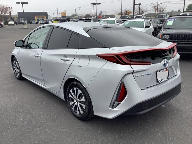 Used 2021 Toyota Prius Prime LE image 20
