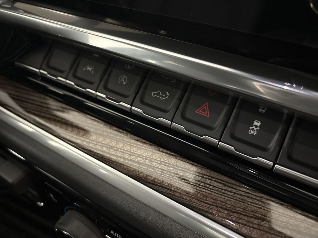 New 2026 Chevrolet Silverado 1500 LT image 26