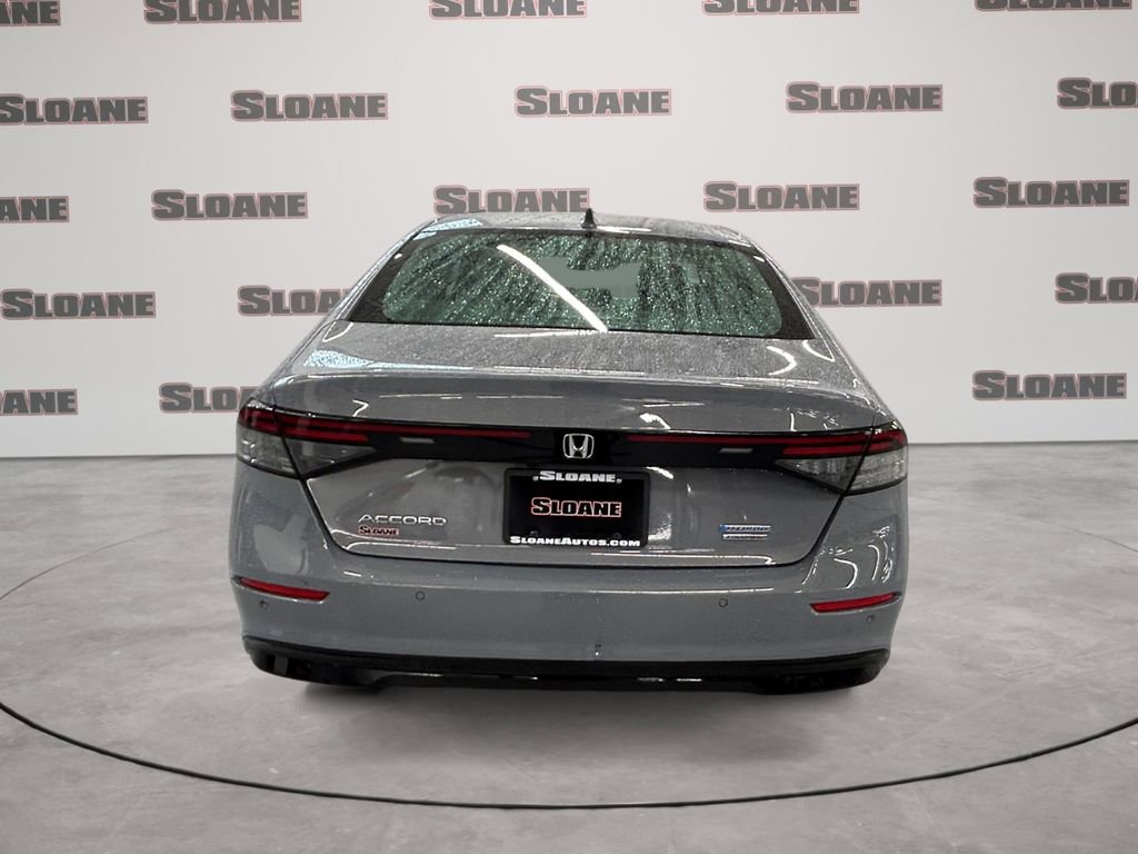 Used 2023 Honda Accord Touring image 4