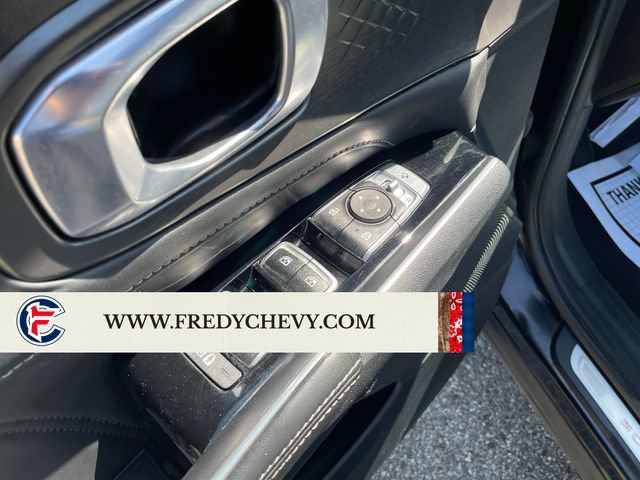 Used 2023 Kia Sorento SX AWD/4WD image 11
