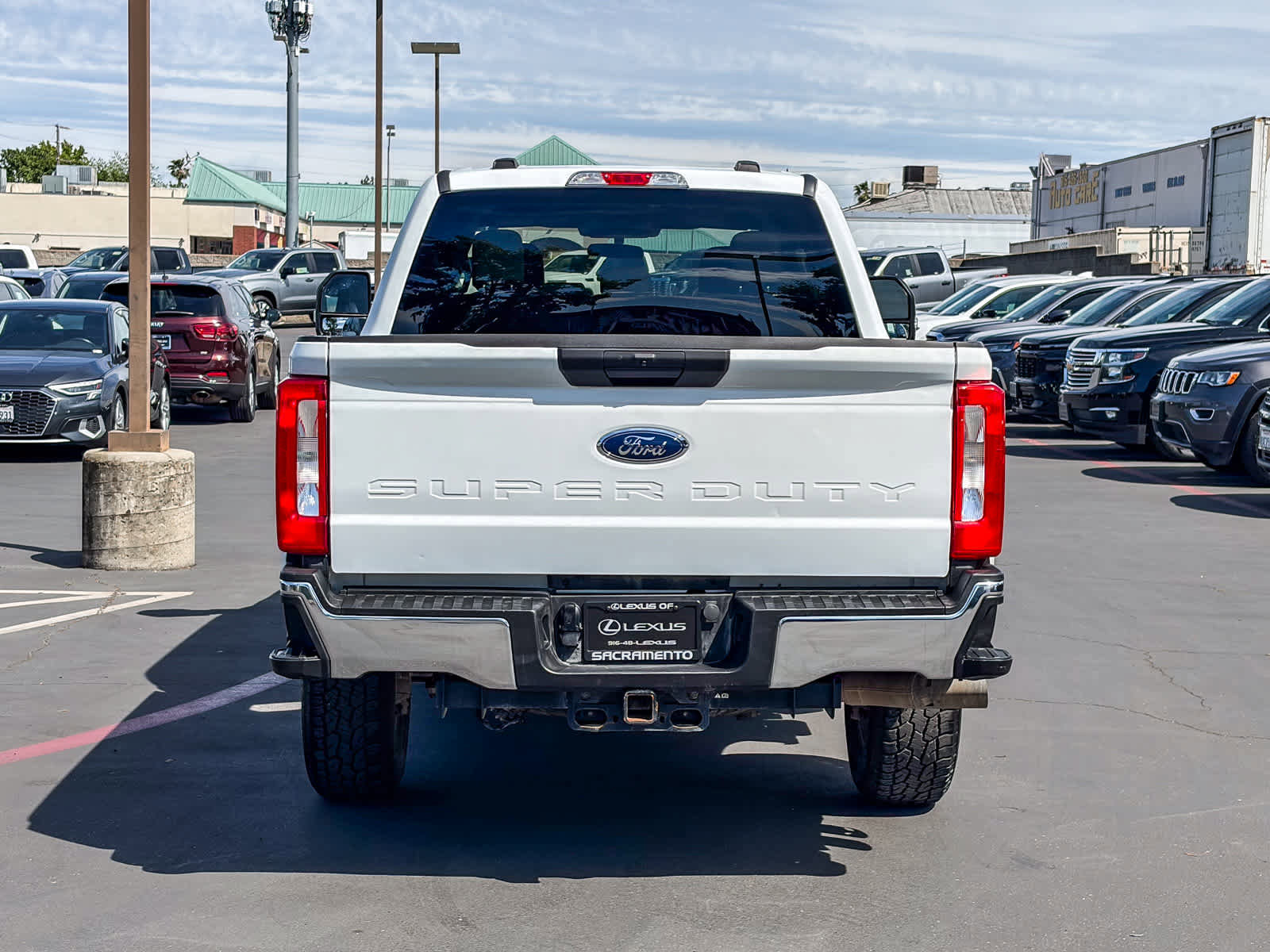 Used 2024 Ford F250 XLT w/ FX4 Off-Road Package AWD/4WD image 3