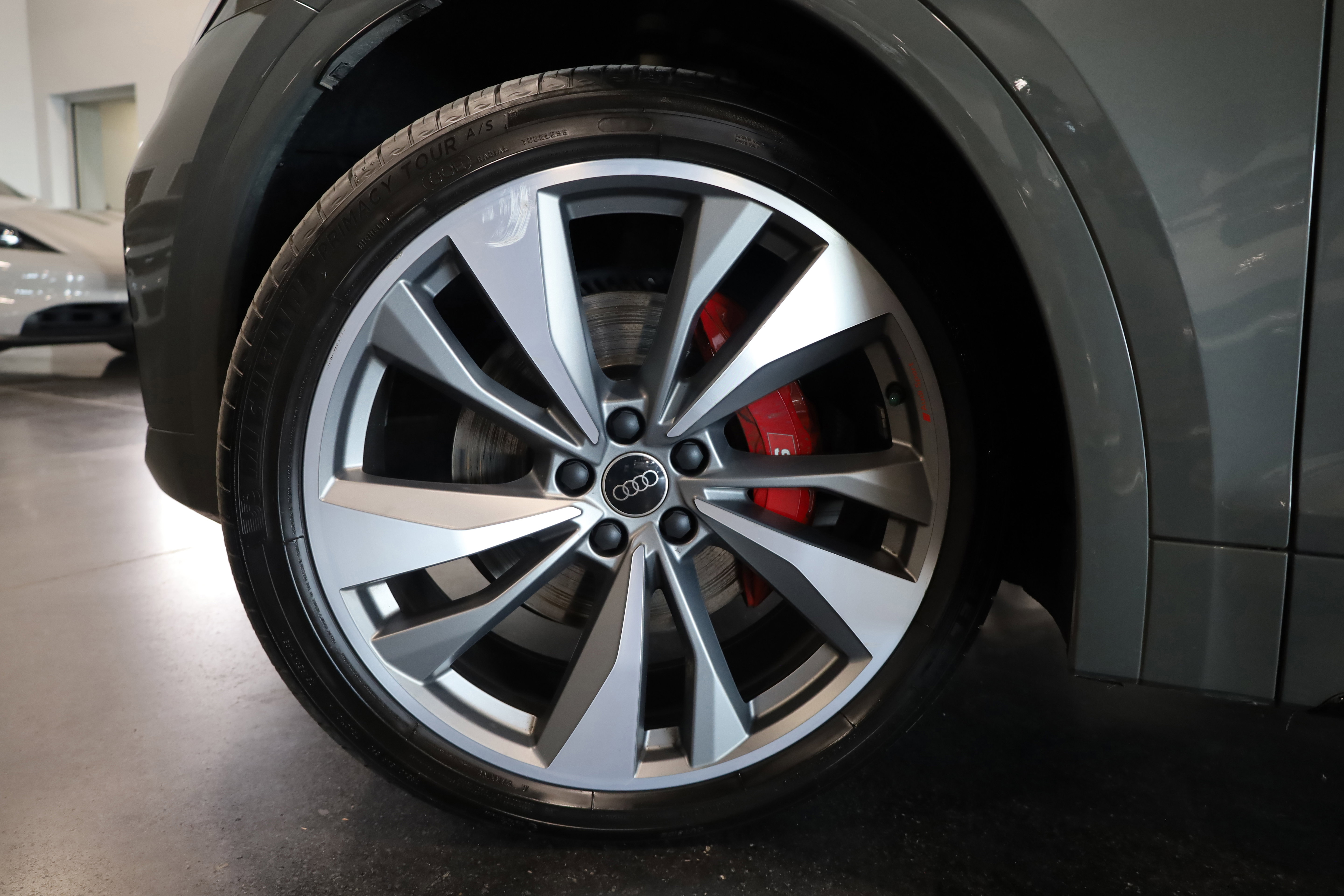 Used 2023 Audi SQ5 Premium Plus image 13