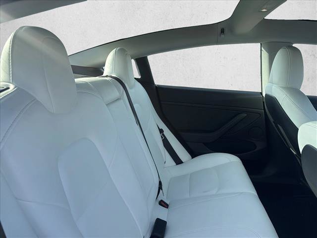 Used 2023 Tesla Model 3 Standard Range RWD image 15