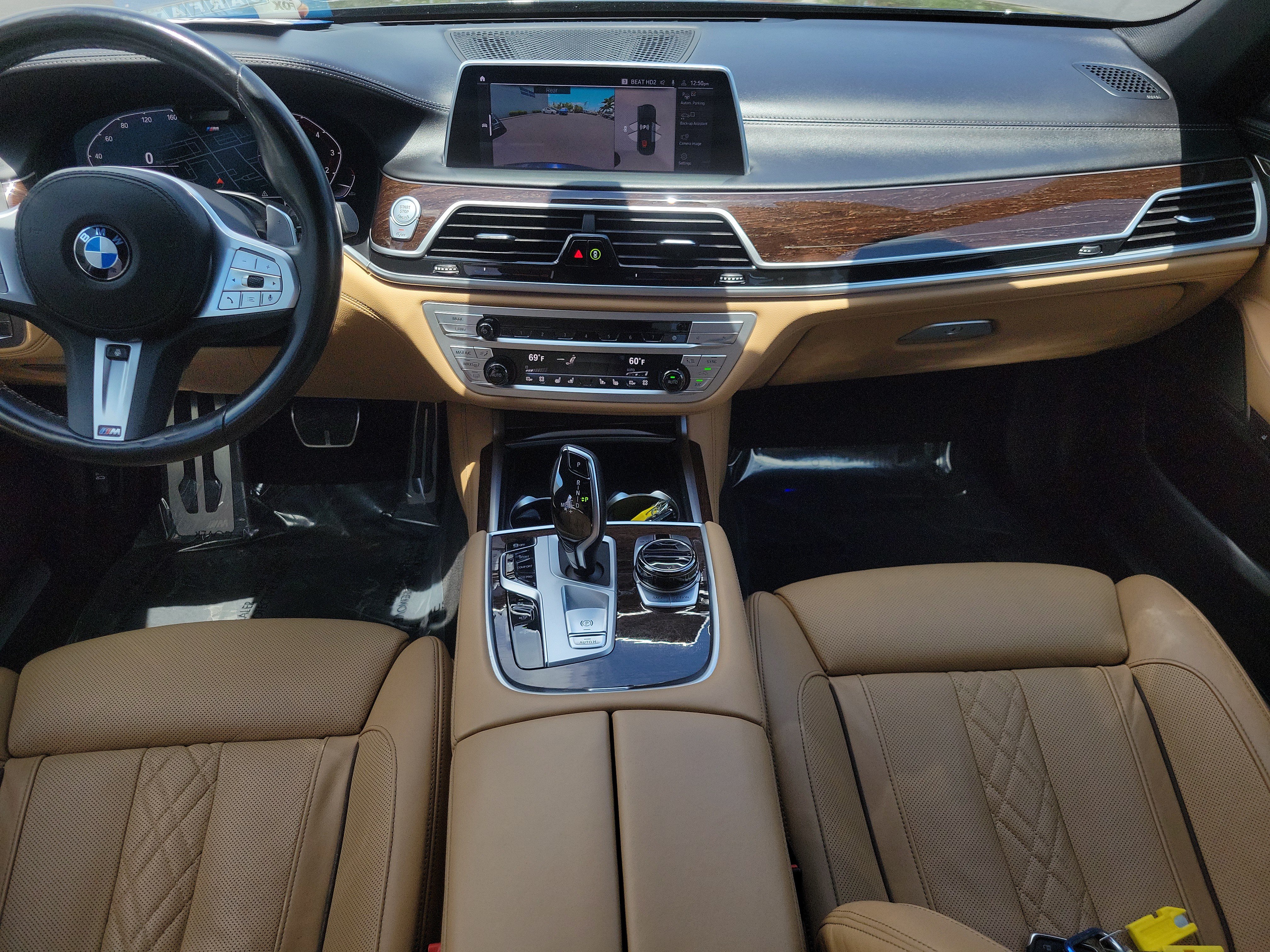Used 2022 BMW 750Li xDrive AWD/4WD image 15