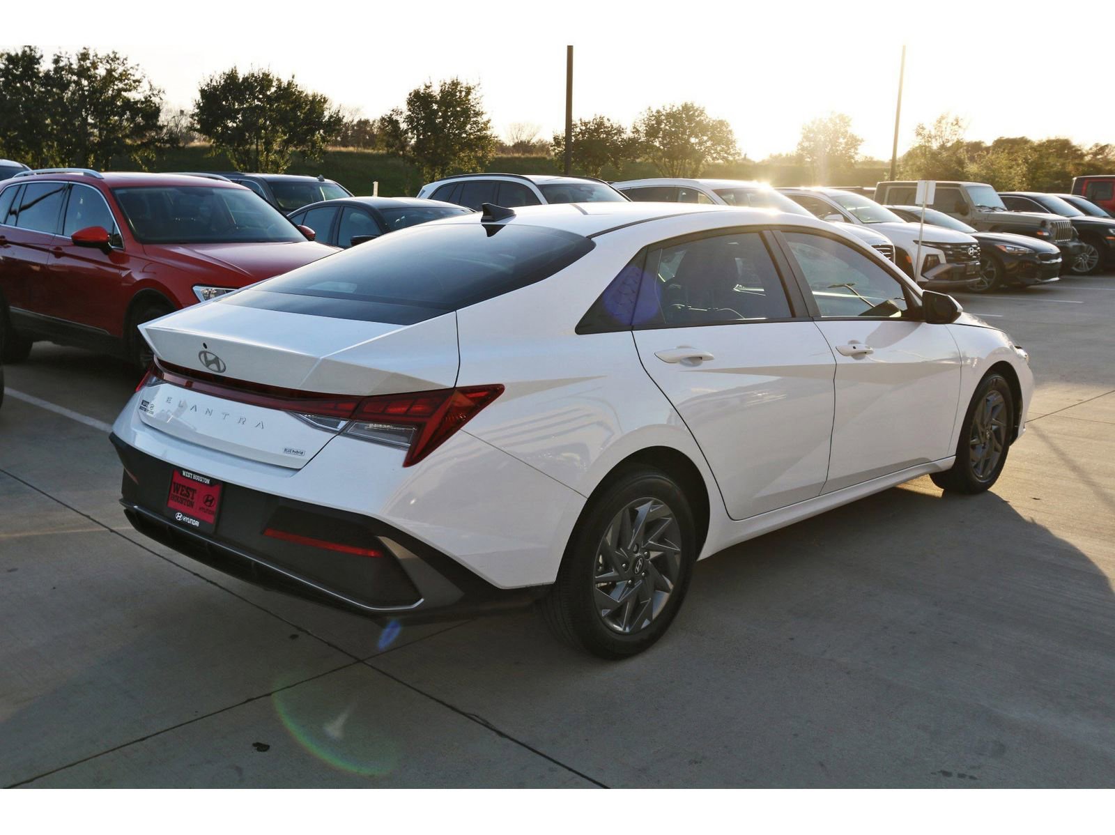 Certified 2025 Hyundai Elantra Blue image 8