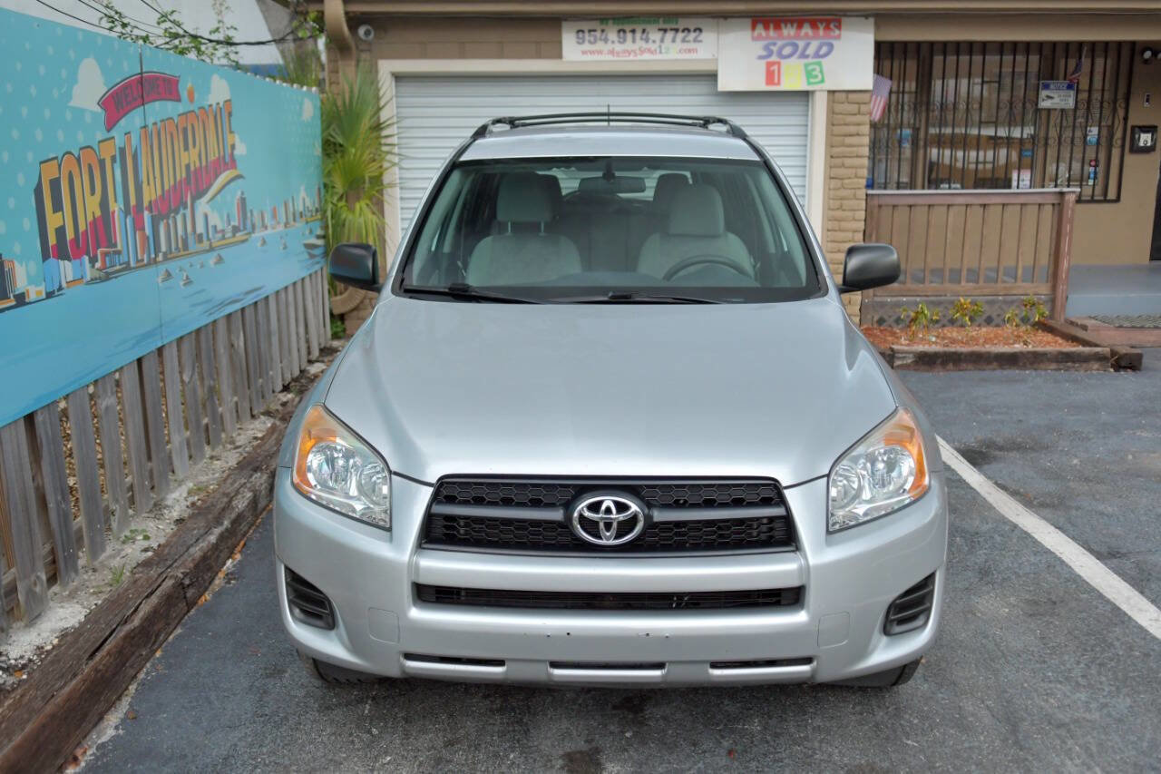 Used 2012 Toyota RAV4 FWD image 3
