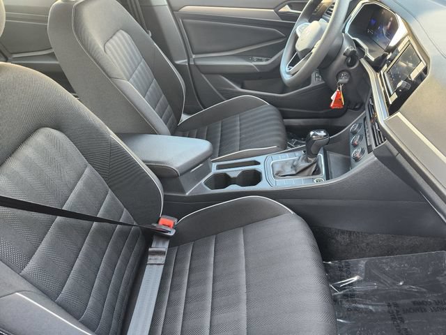 Used 2023 Volkswagen Jetta Sport FWD image 19
