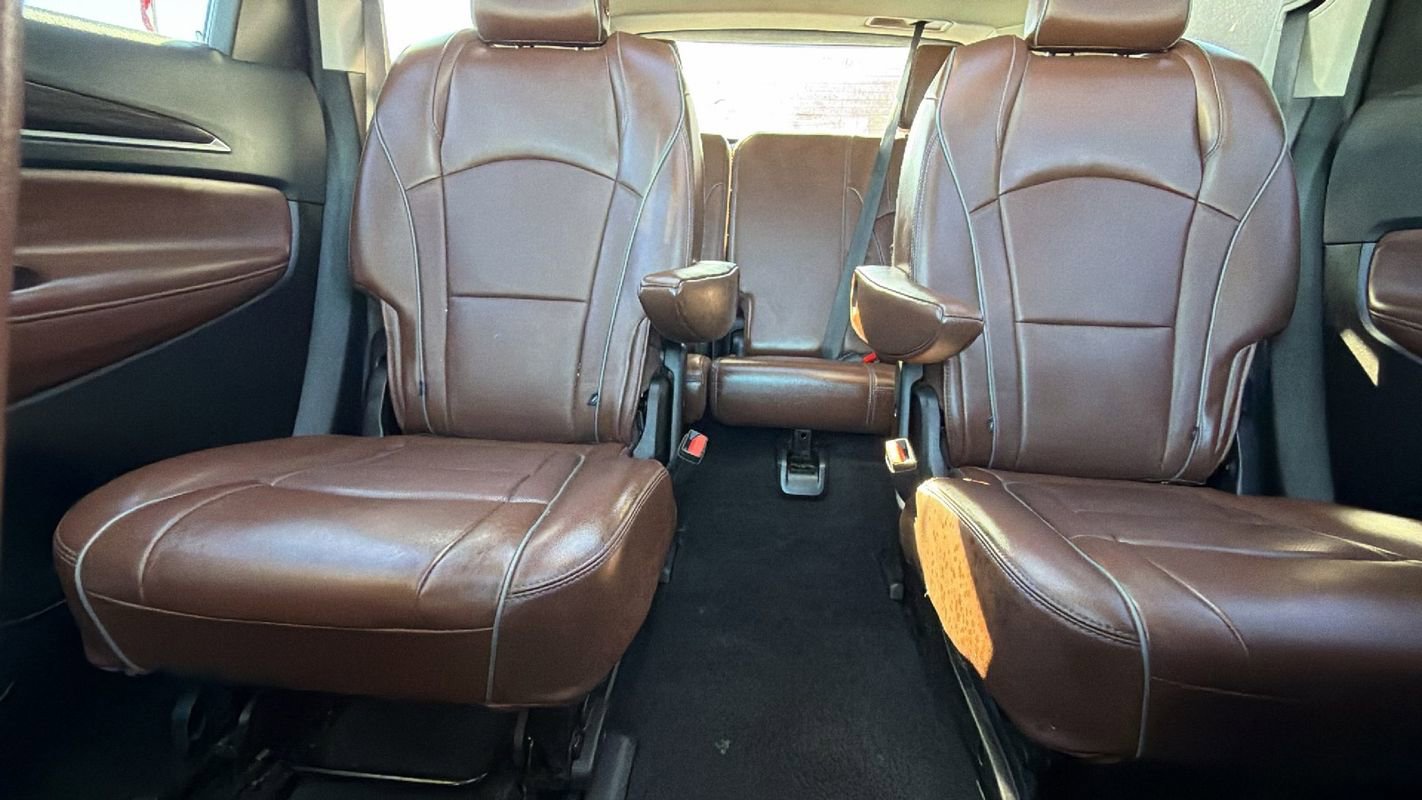 Used 2018 Buick Enclave Avenir w/ Avenir Technology Package image 34