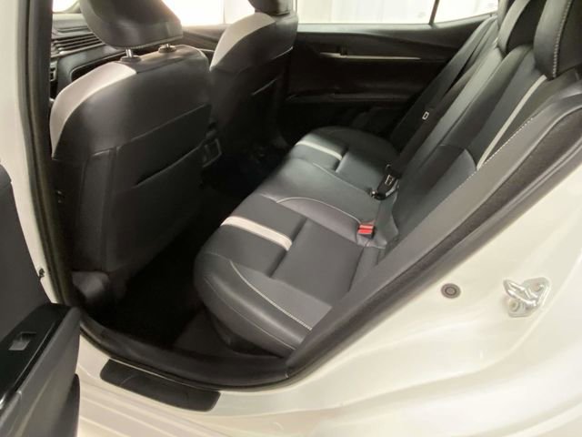 Used 2025 Toyota Camry SE w/ Convenience Package image 9