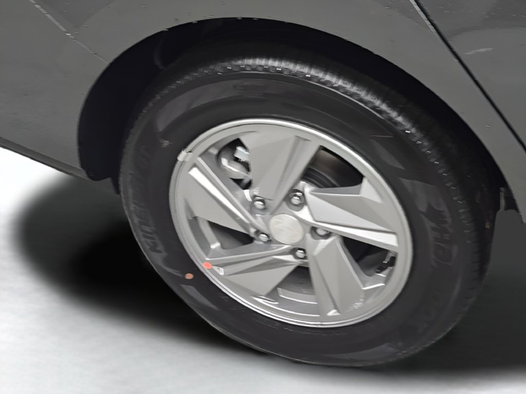 New 2026 Hyundai Elantra SE FWD image 41