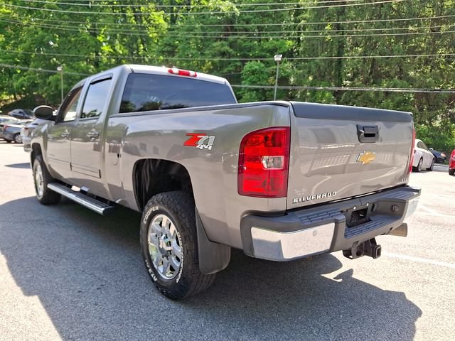 Used 2013 Chevrolet Silverado 2500 LTZ w/ LTZ Plus Package AWD/4WD image 6