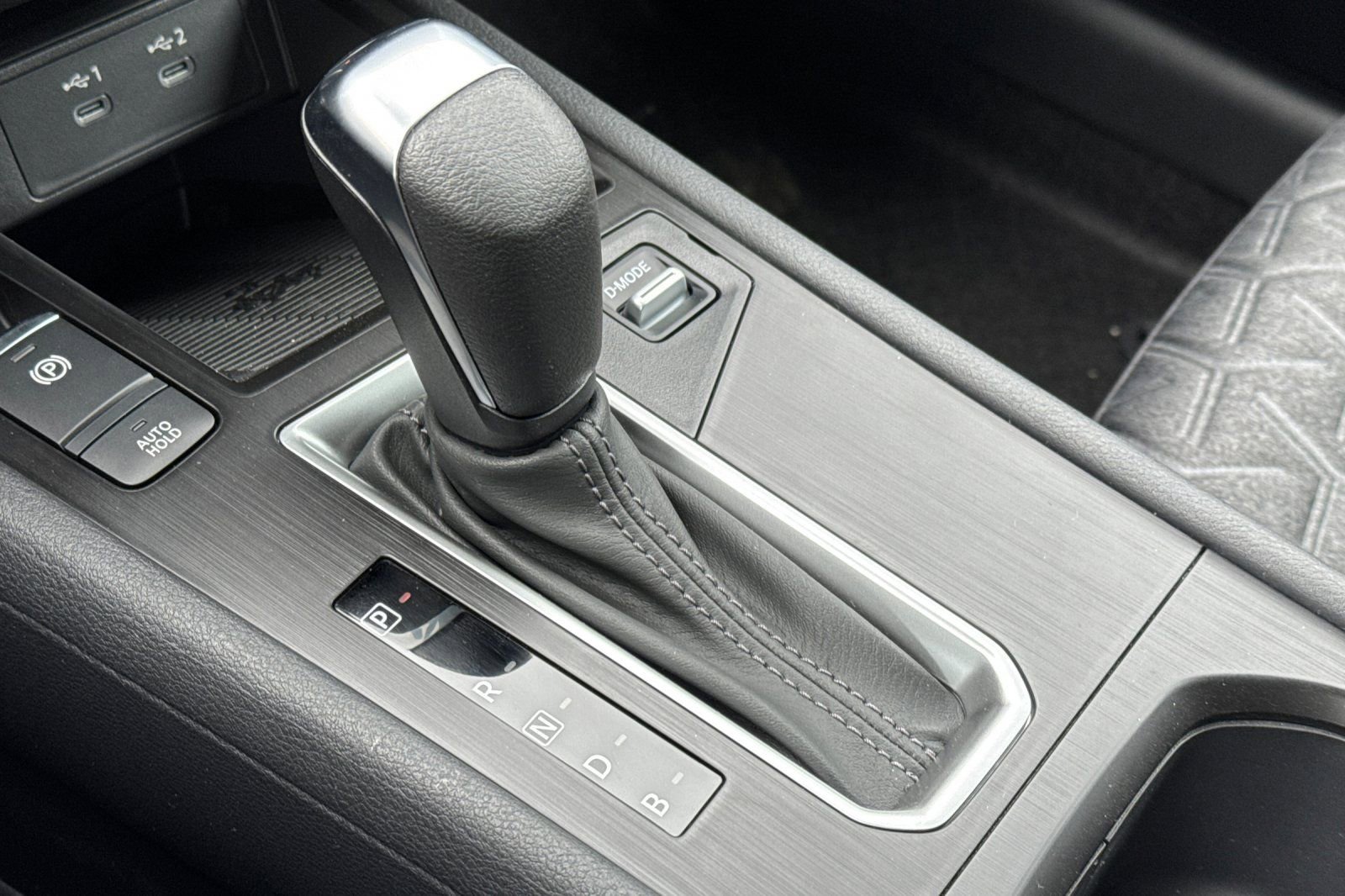 New 2025 Nissan Kicks SV w/ Illumination Package image 19