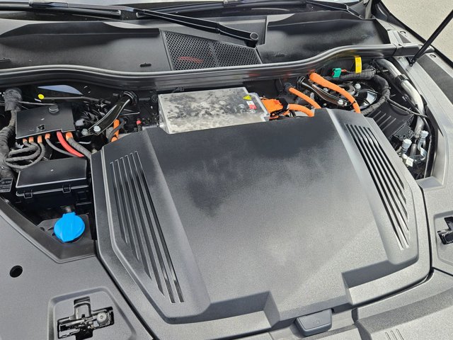 Used 2023 Audi e-tron Premium Plus w/ Premium Plus Package AWD/4WD image 22