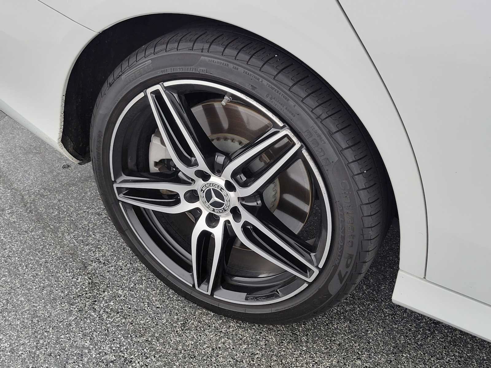 Used 2020 Mercedes-Benz E 450 4MATIC Sedan image 9
