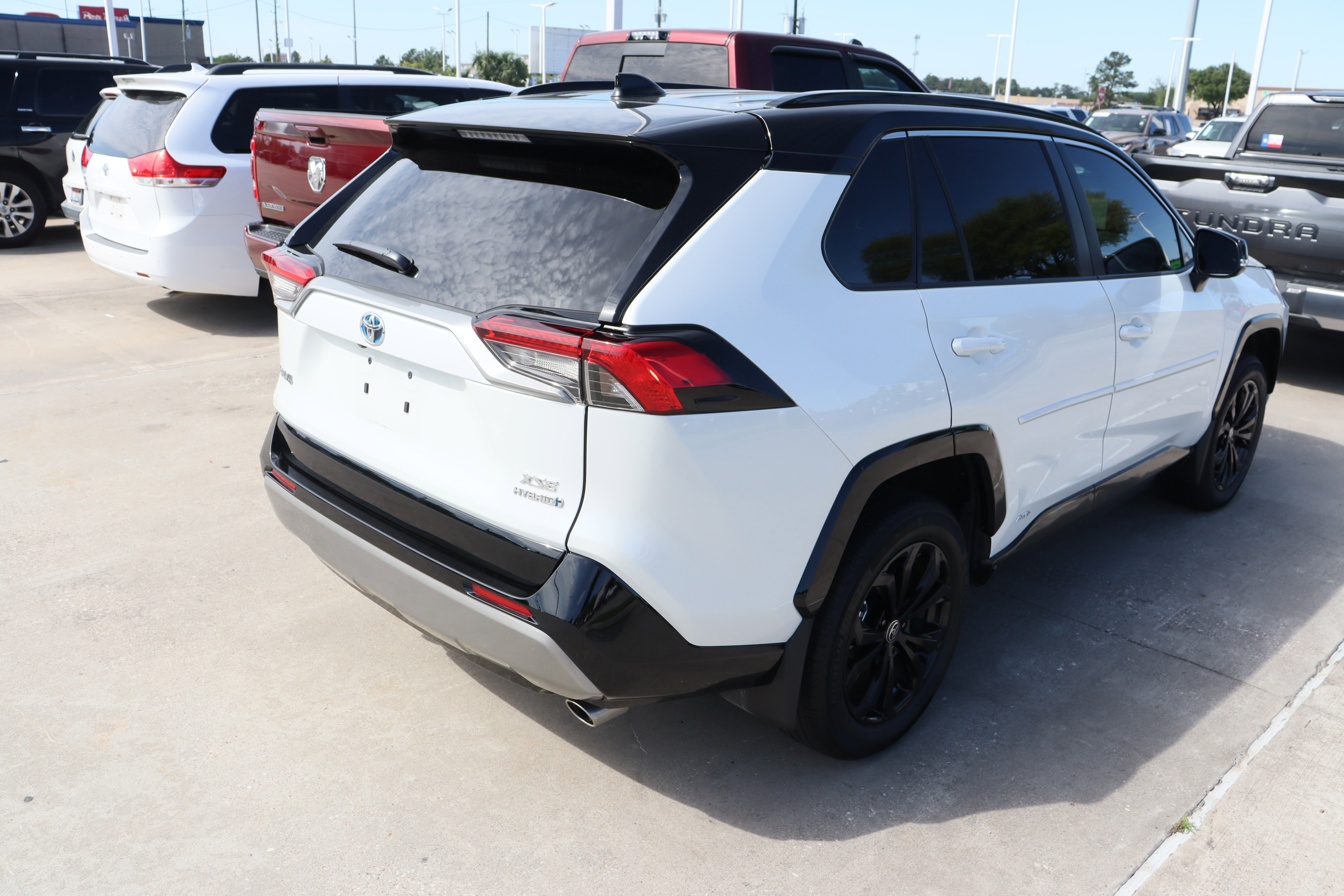 Used 2024 Toyota RAV4 XSE image 10