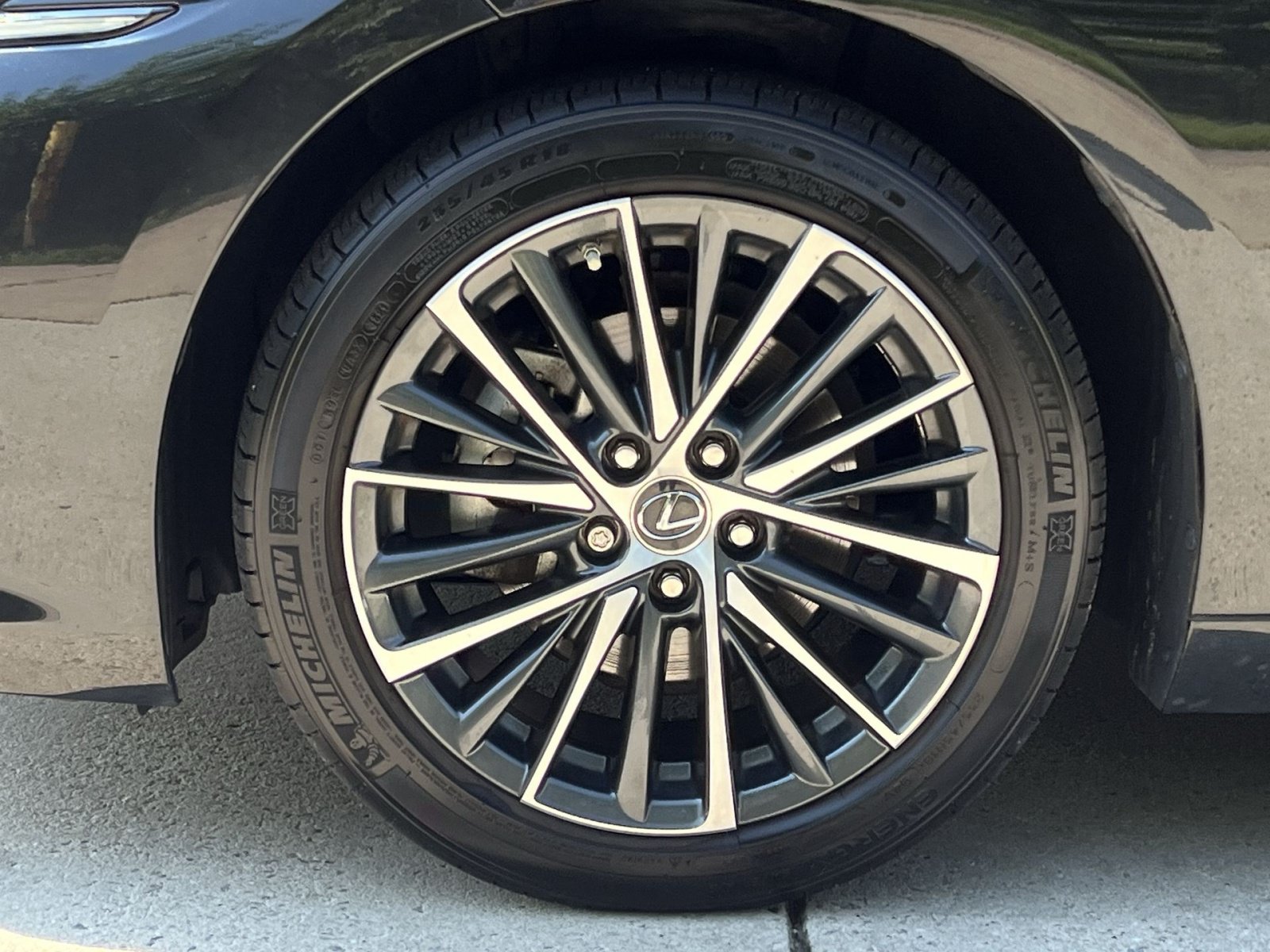 Used 2022 Lexus ES 350 w/ Premium Package FWD image 17