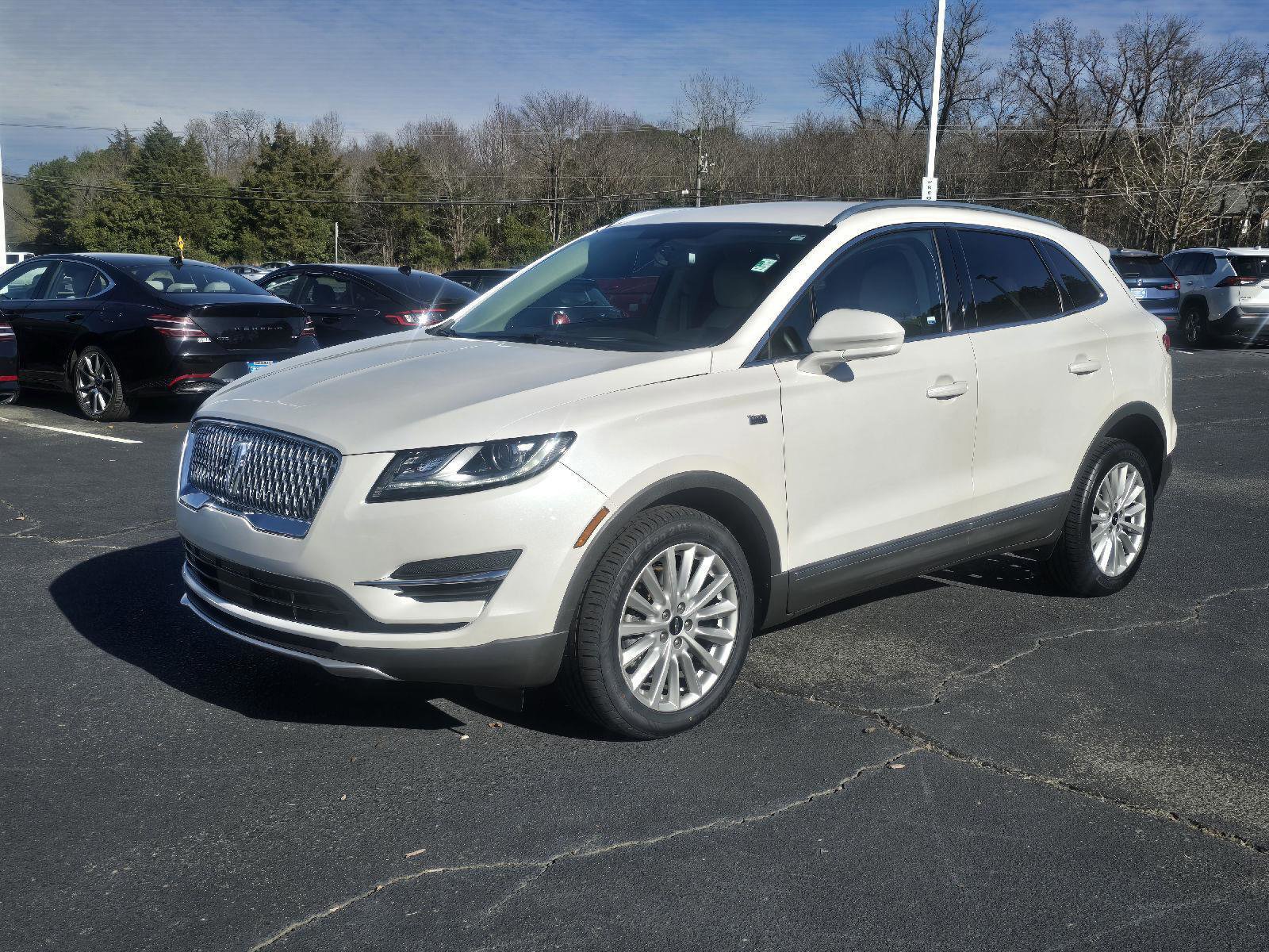 Used 2019 Lincoln MKC Premiere image 3