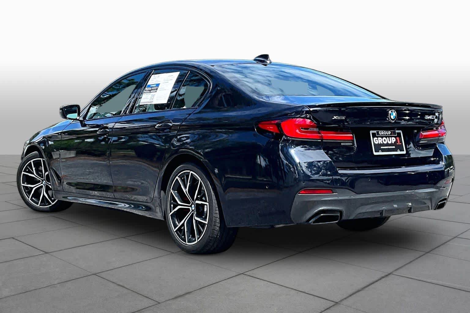 Used 2023 BMW 540i xDrive w/ Executive Package AWD/4WD image 12