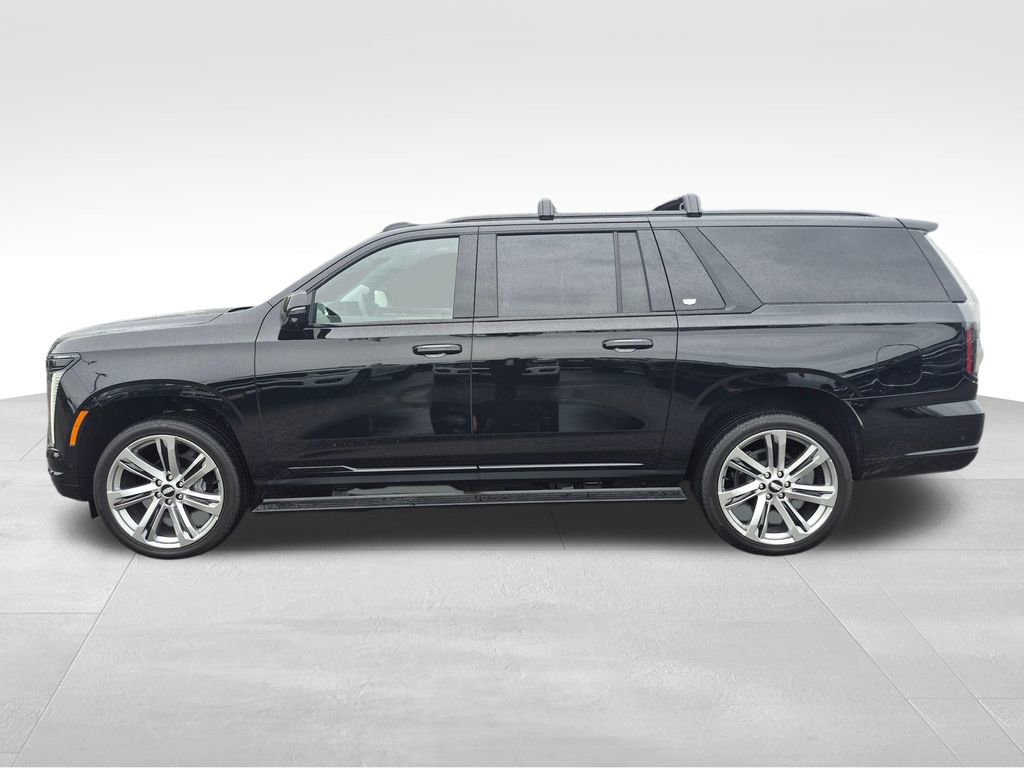 Used 2025 Cadillac Escalade ESV Sport Platinum AWD/4WD image 3